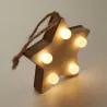 Estrella de madera con luces