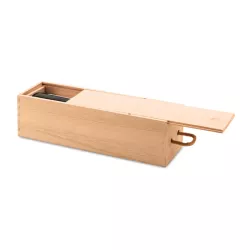 Caja de vino de madera         