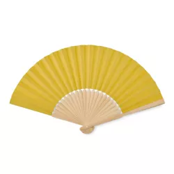 Abanico de bambú