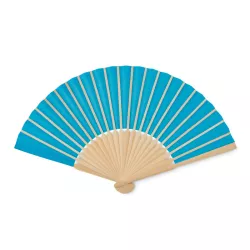 Abanico de bambú