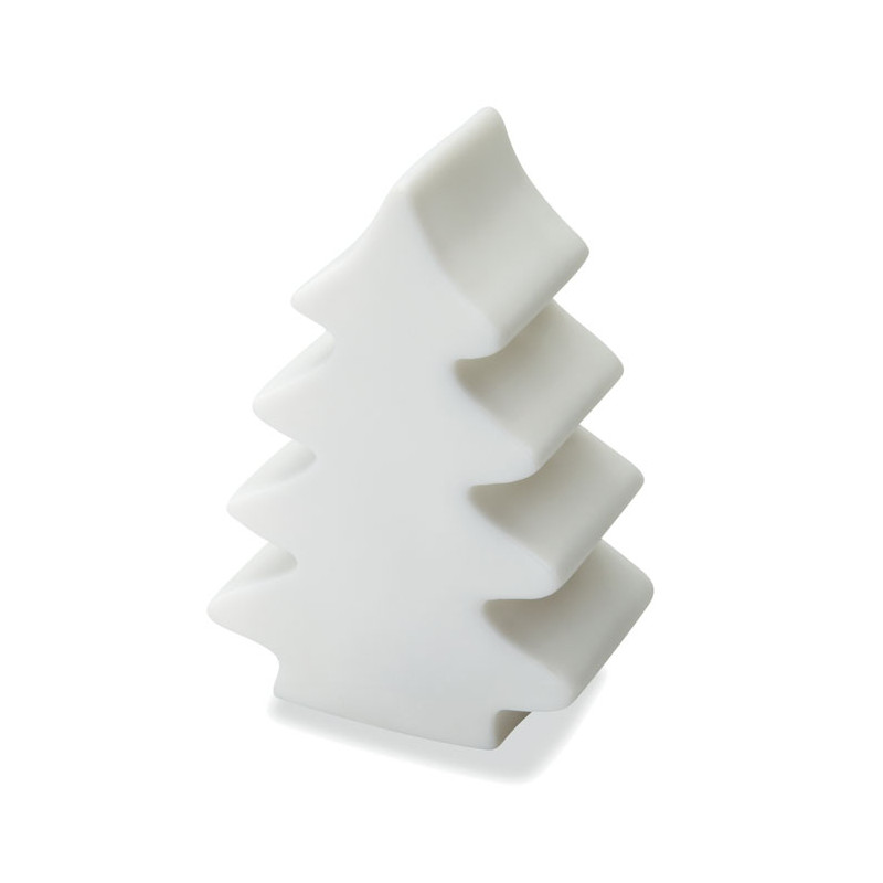 Árbol con luz cambiante