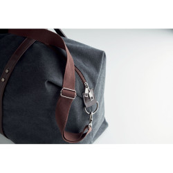 Bolsa fin de semana en canvas de 450gr/m² y detalles de PU reciclado.