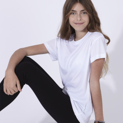 Camiseta Niño 100% Poliéster 140 g/ m2. Tacto Algodón
