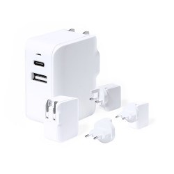 Adaptador Enchufes con indicador LED, salida USB y tipo C