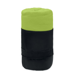 Manta polar en RPET (180 gr/m2) con funda