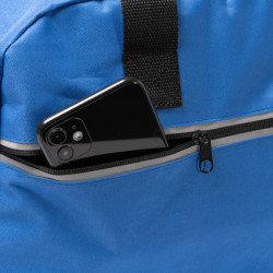 Bolso de deporte en 300D RPET con asas reforzadas y cinta para hombro.