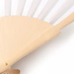 Abanico con varillas de madera y tela RPET