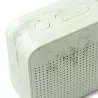 Altavoz inalámbrico realizado a partir de tapones de botella reciclados. 